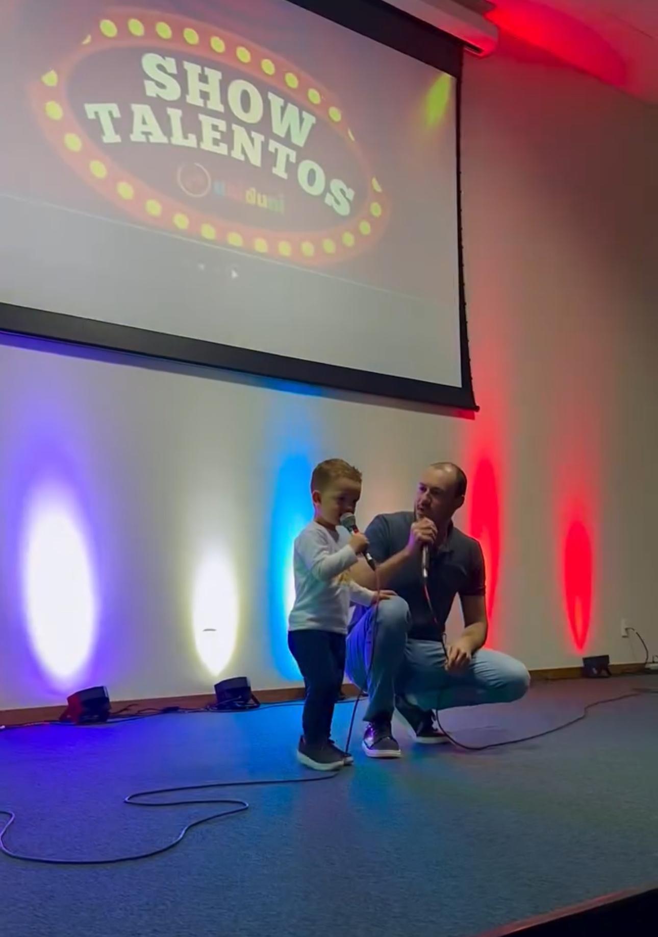 Foto de ação na comunidade